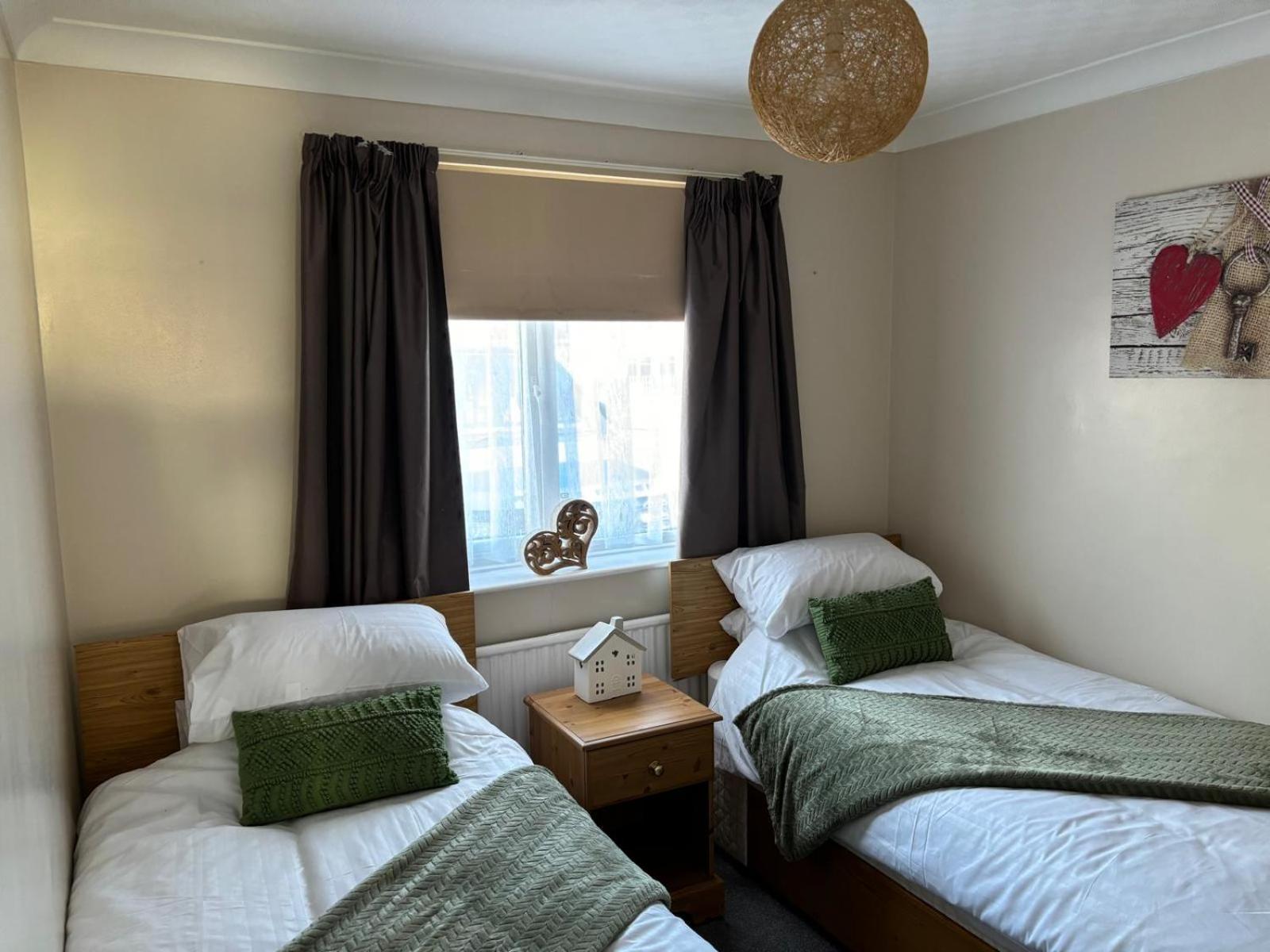 סקגנס Bungalow-2Bed-1Bath-Petfriendly-Parking מראה חיצוני תמונה