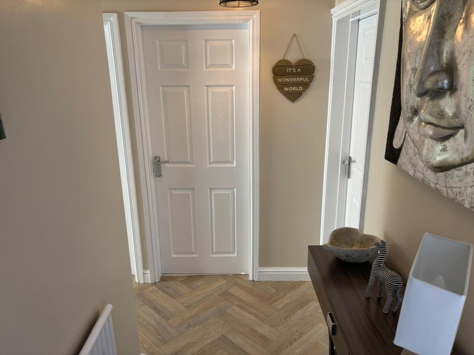 סקגנס Bungalow-2Bed-1Bath-Petfriendly-Parking מראה חיצוני תמונה