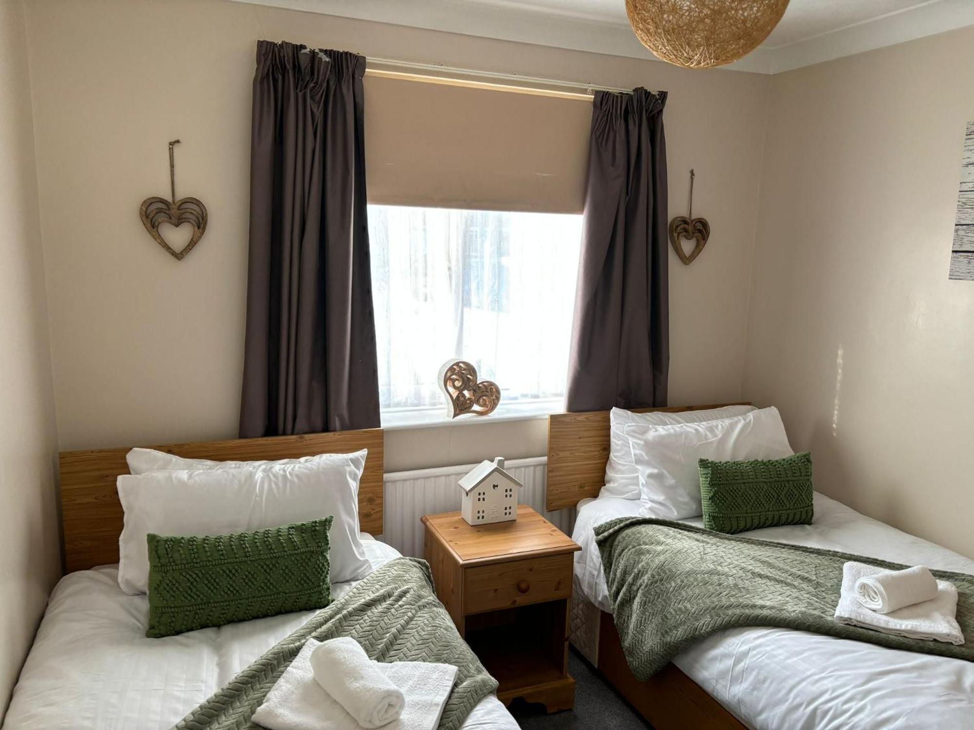 סקגנס Bungalow-2Bed-1Bath-Petfriendly-Parking מראה חיצוני תמונה